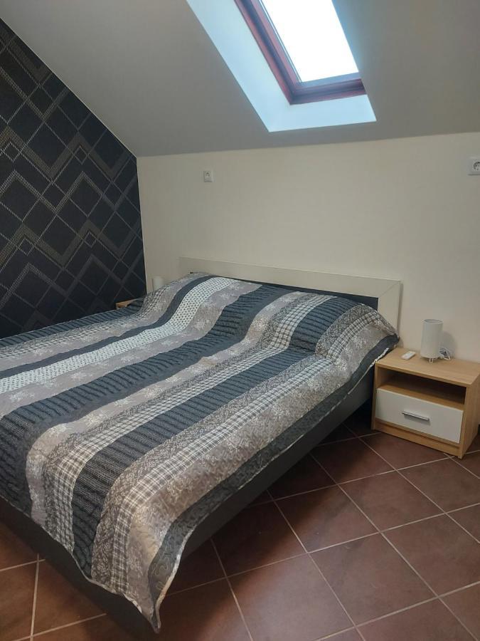 Anikó Szállás Baja Exterior foto