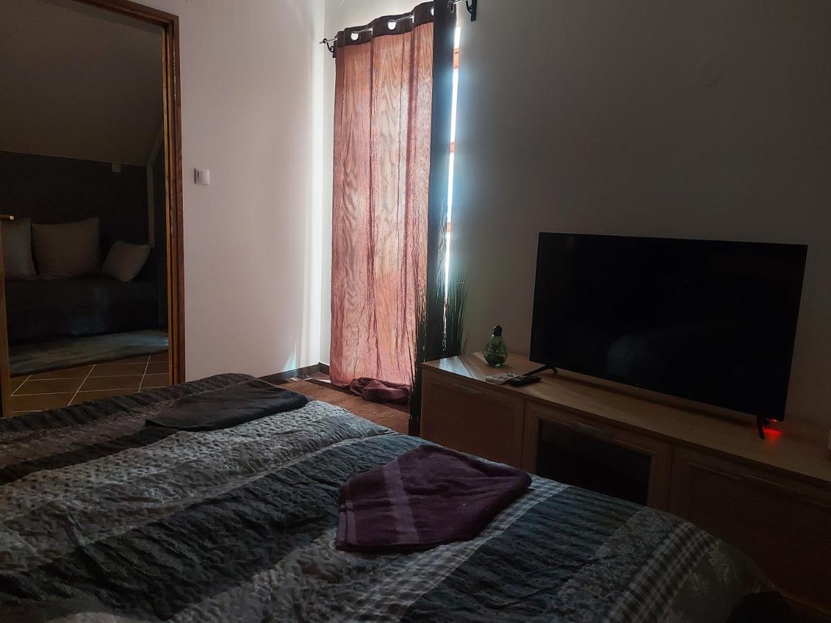 Anikó Szállás Baja Exterior foto